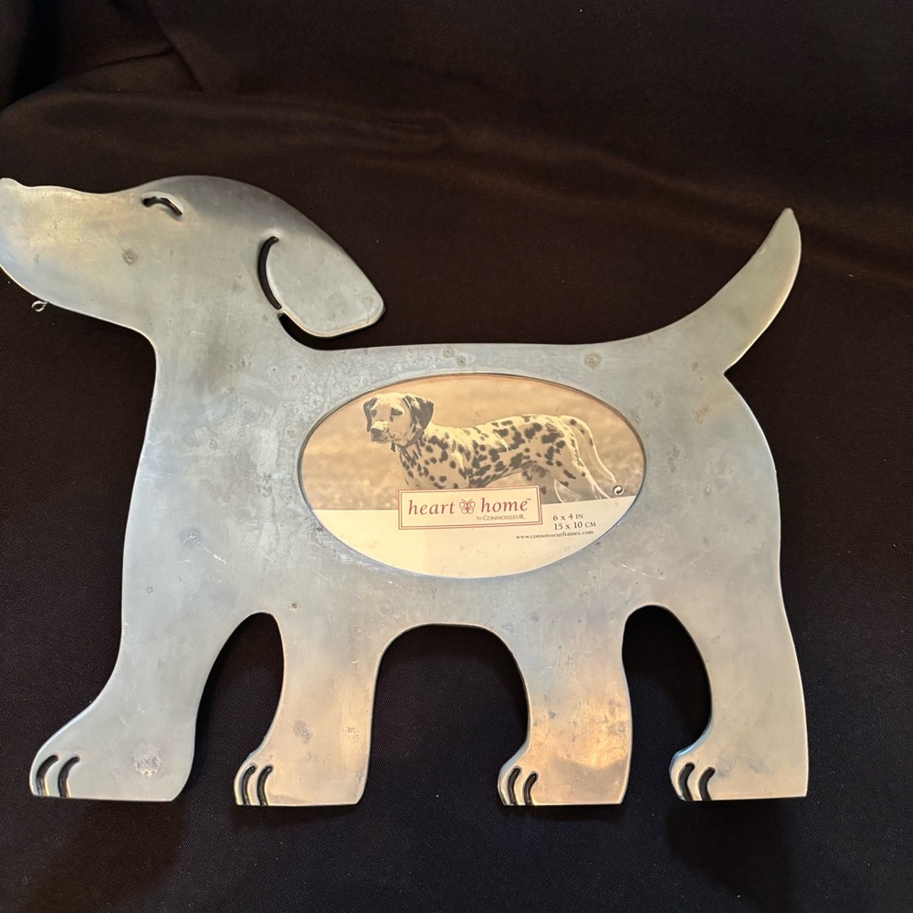 Dog-Shaped Metal Picture Frame